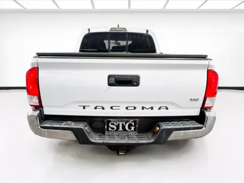 More photos of 2017 Toyota Tacoma SR5 at STG Chandler, AZ