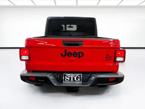 More photos of 2023 Jeep Gladiator Willys at STG Chandler, AZ