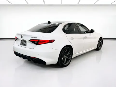 More photos of 2019 Alfa Romeo Giulia Sport at STG Chandler, AZ