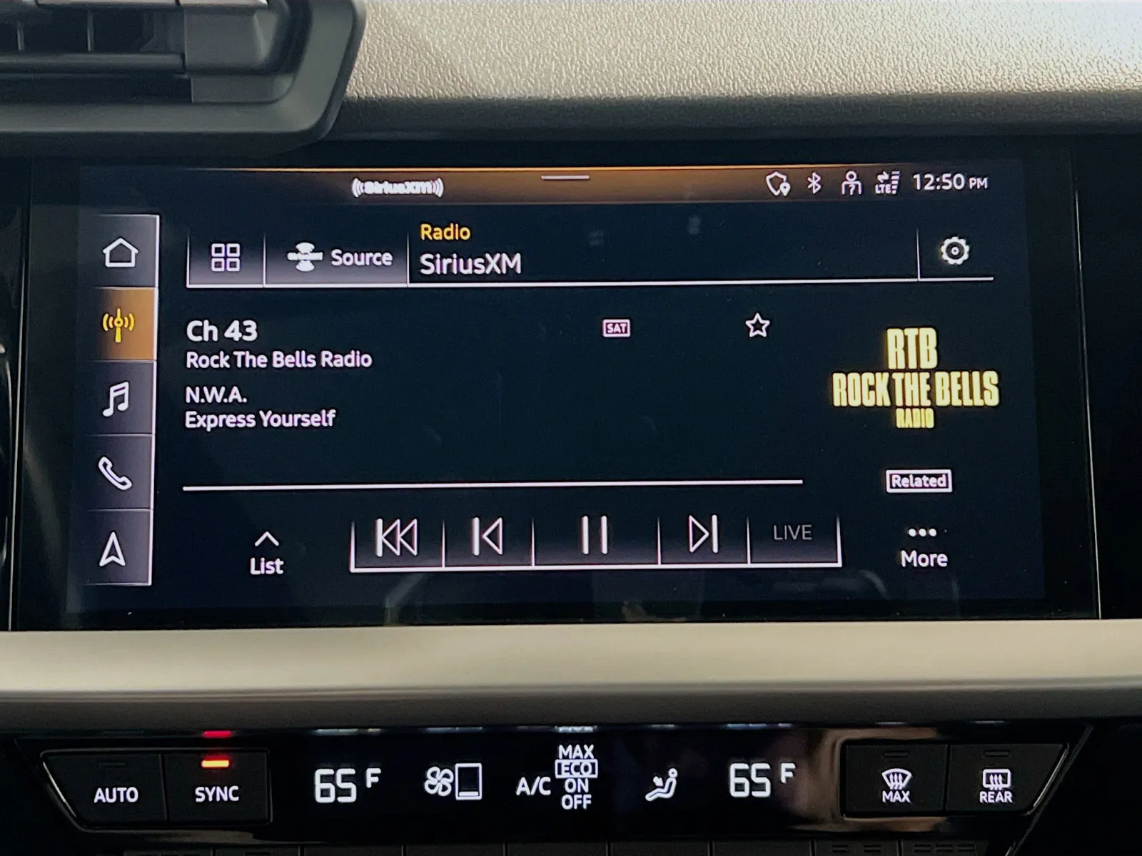 2023 Audi A3 Premium photo 3