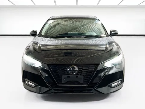 Photos of 2022 Nissan Sentra SR for sale in Chandler, AZ at STG Chandler