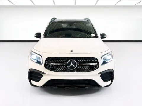 Photos of 2023 Mercedes-Benz GLB 250 for sale in Chandler, AZ at STG Chandler