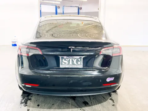 More photos of 2018 Tesla Model 3 Mid Range at STG Chandler, AZ