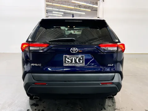 More photos of 2019 Toyota RAV4 XLE at STG Chandler, AZ