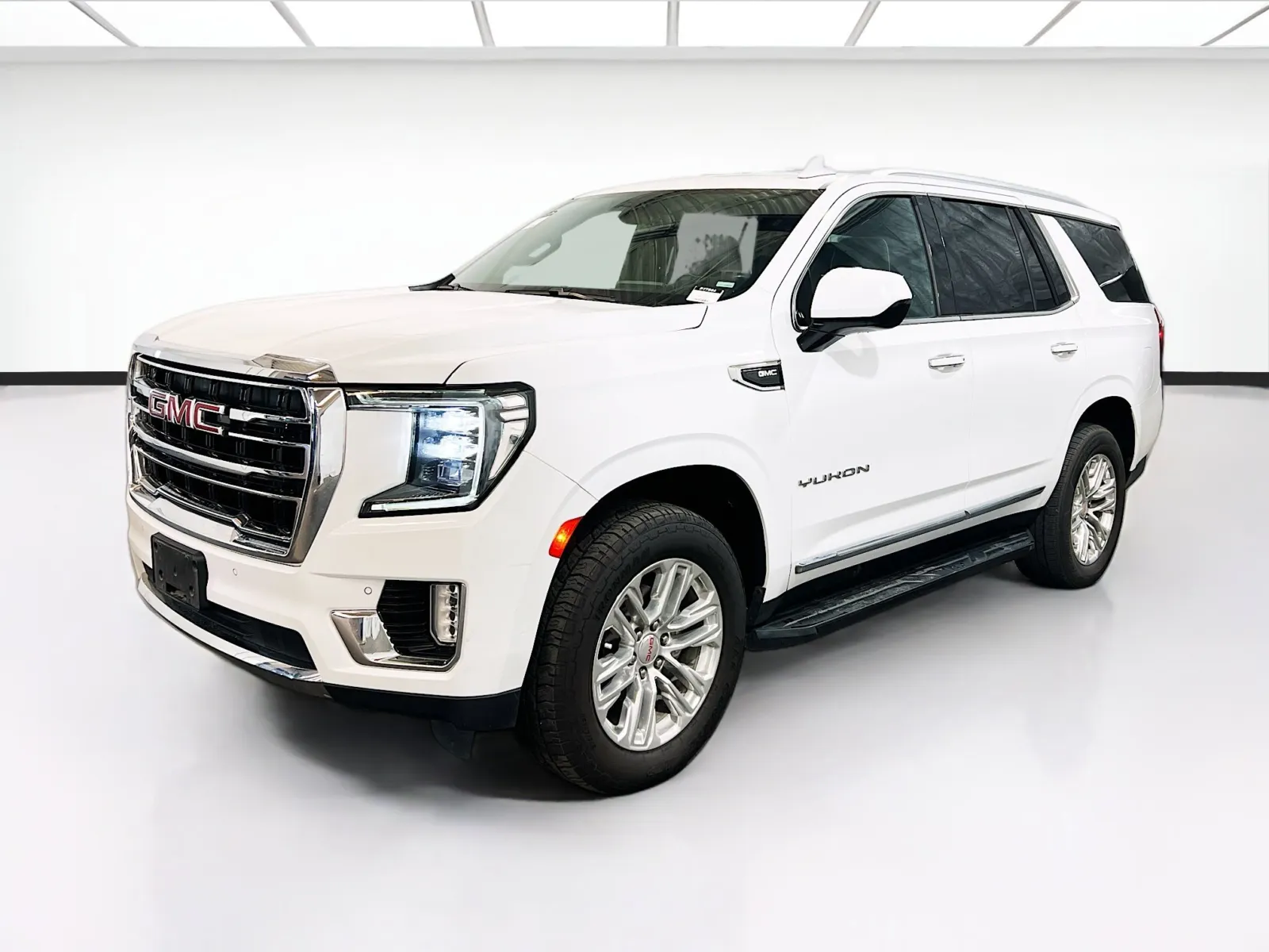 White 2022 GMC Yukon SLT for sale in Chandler, AZ