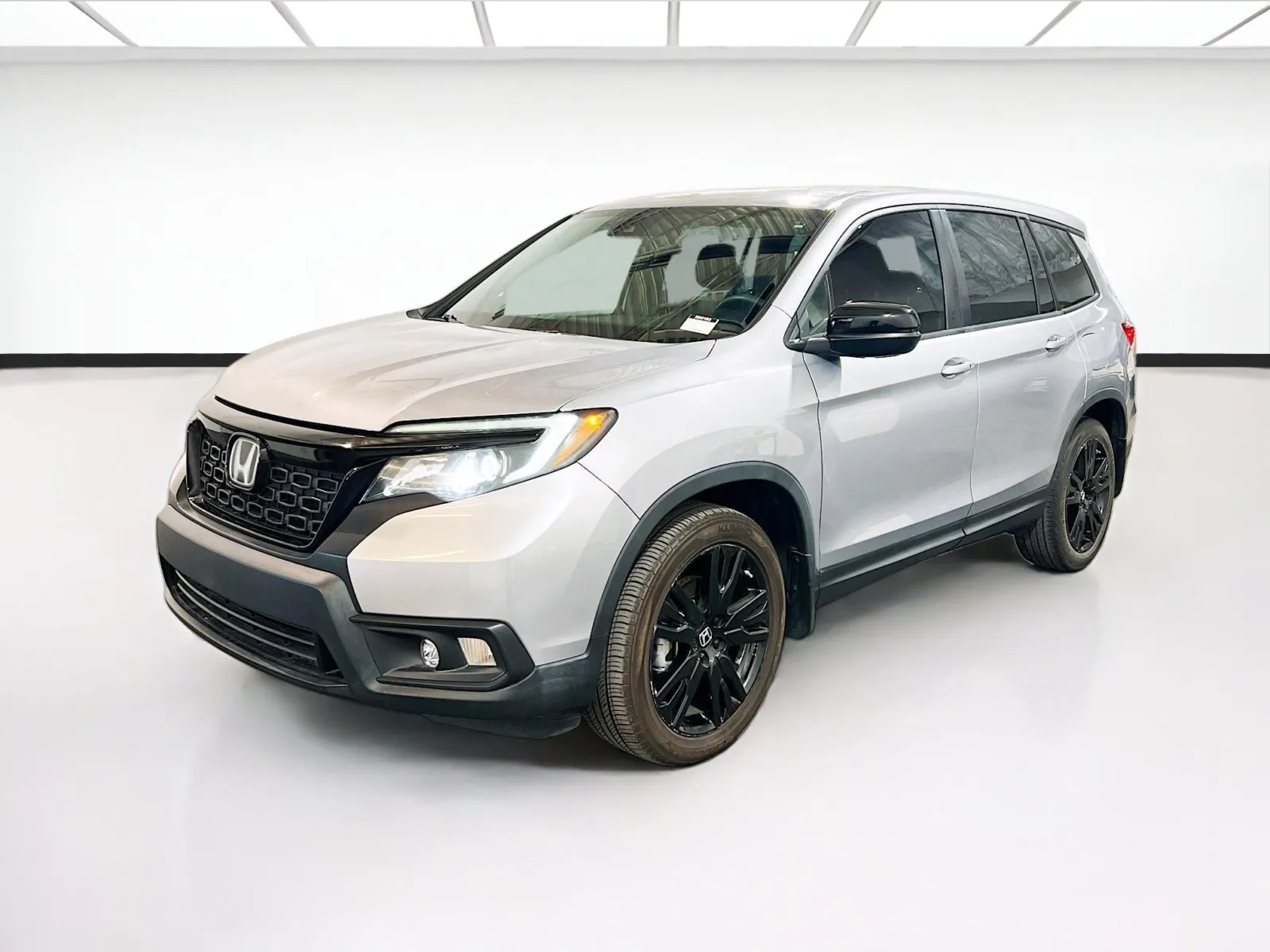 Silver 2021 Honda Passport Sport for sale in Chandler, AZ