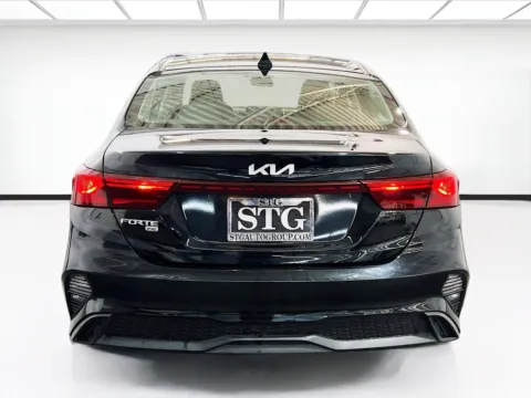 More photos of 2023 Kia Forte LX at STG Chandler, AZ
