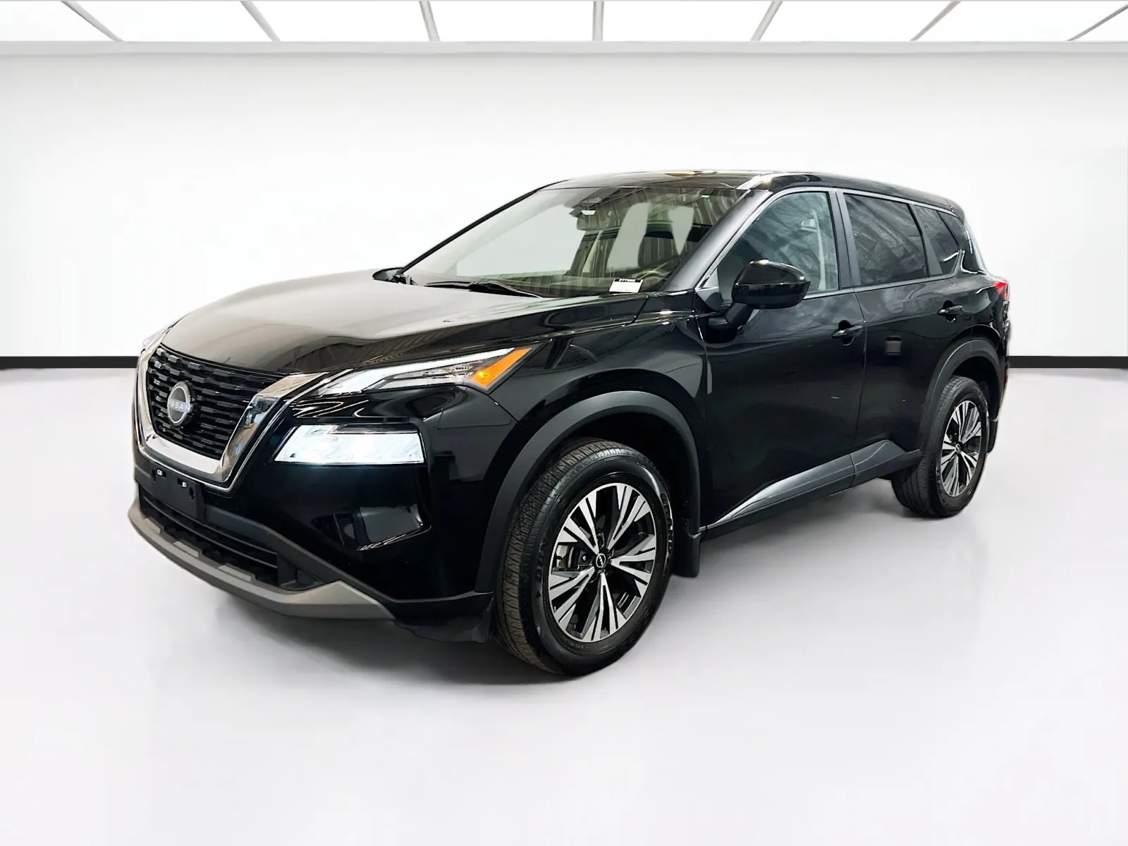 Black 2023 Nissan Rogue SV for sale in Chandler, AZ