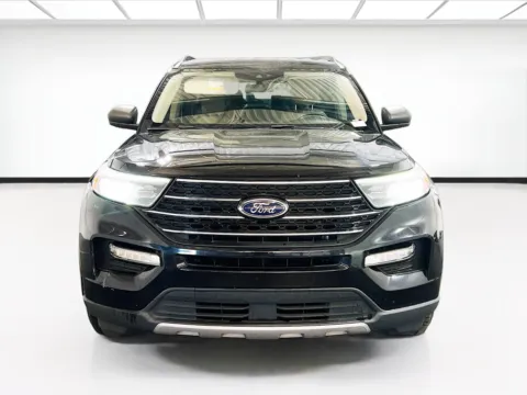 Photos of 2021 Ford Explorer XLT for sale in Chandler, AZ at STG Chandler