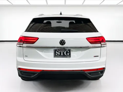 More photos of 2021 Volkswagen Atlas Cross Sport 2.0T SE w/Technology at STG Chandler, AZ