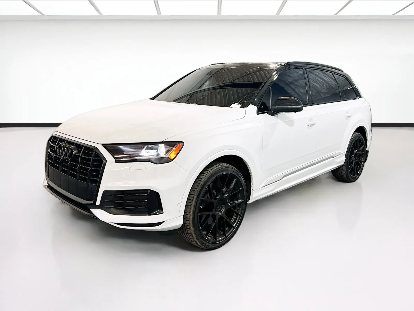 White 2021 Audi Q7 Premium for sale in Chandler, AZ