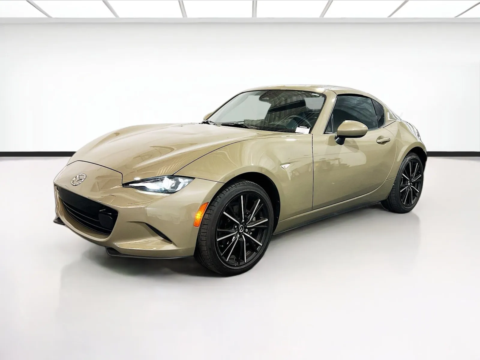 2024 Mazda MX-5 Miata RF Grand Touring's photo