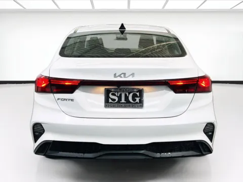 More photos of 2024 Kia Forte LXS at STG Chandler, AZ