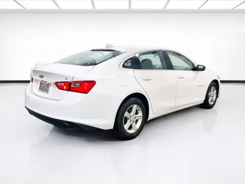 More photos of 2023 Chevrolet Malibu LT at STG Chandler, AZ