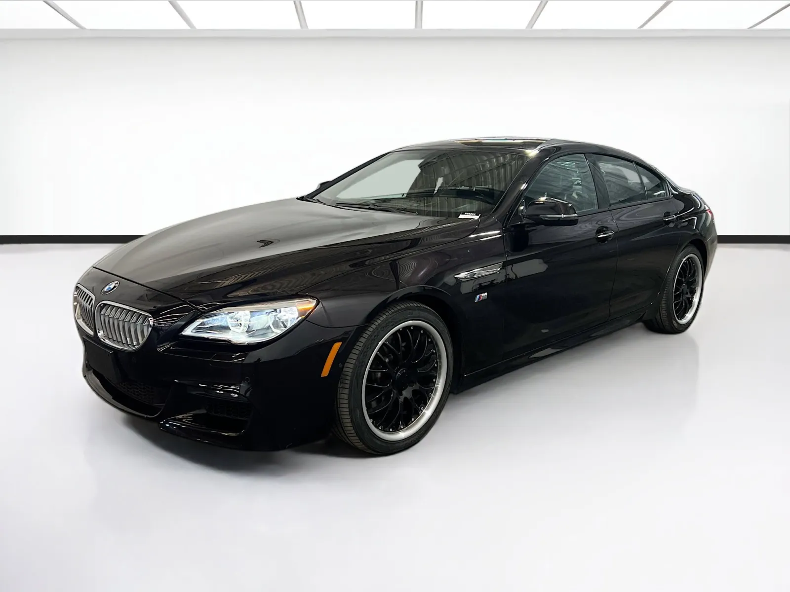 2016 BMW 6 Series 650i's photo