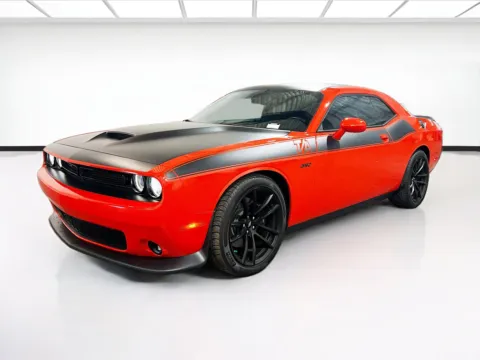 Orange 2022 Dodge Challenger R/T Scat Pack for sale in Chandler, AZ