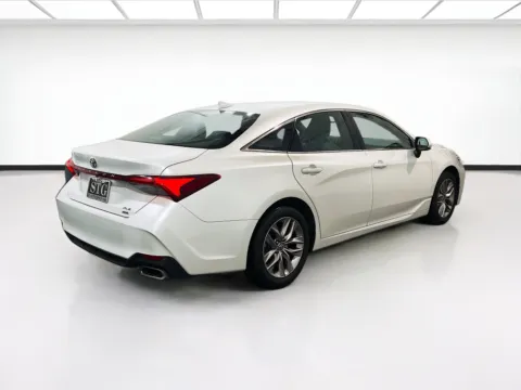 More photos of 2021 Toyota Avalon XLE at STG Chandler, AZ