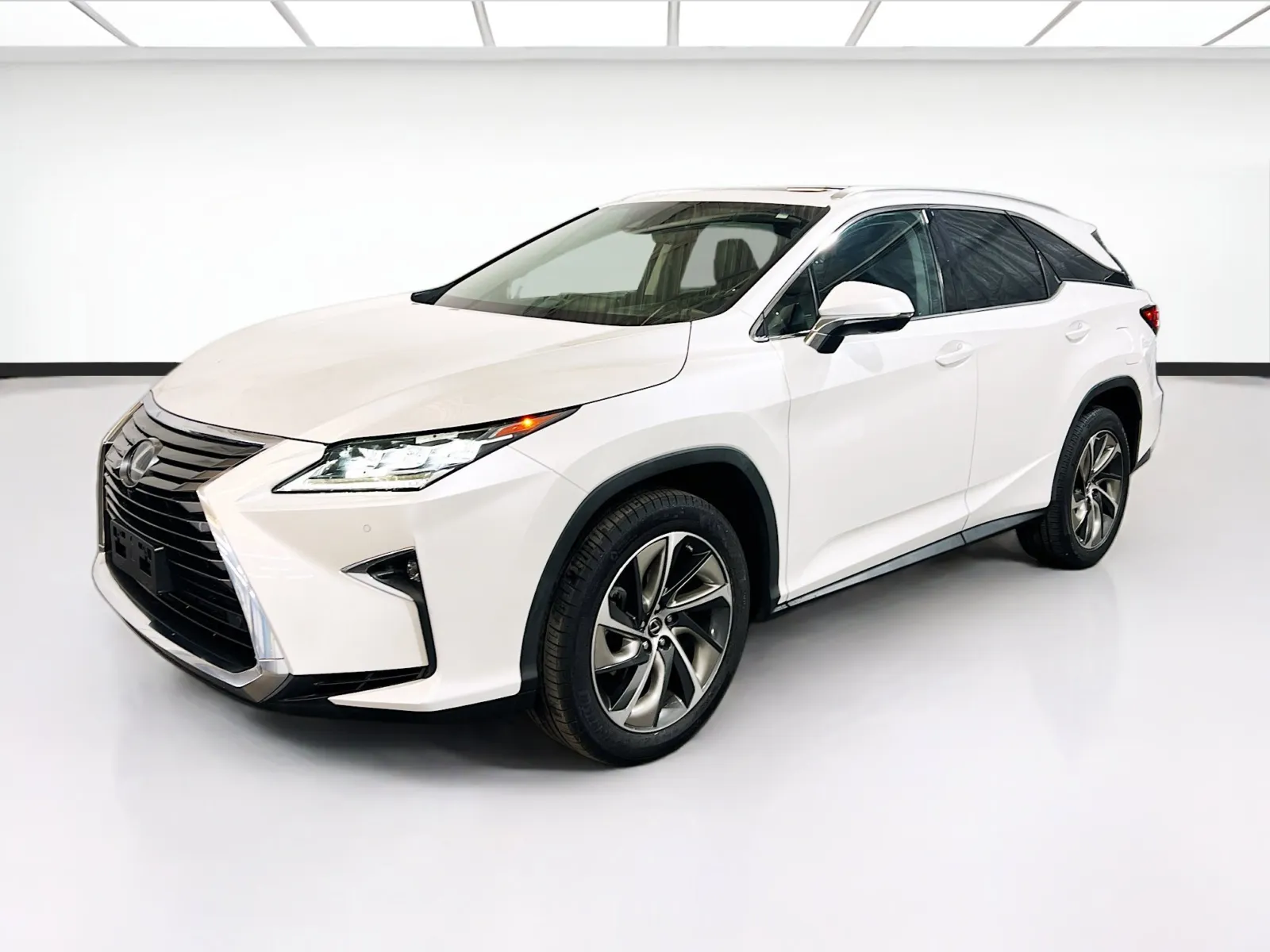 White 2019 Lexus RX 350L Luxury for sale in Chandler, AZ