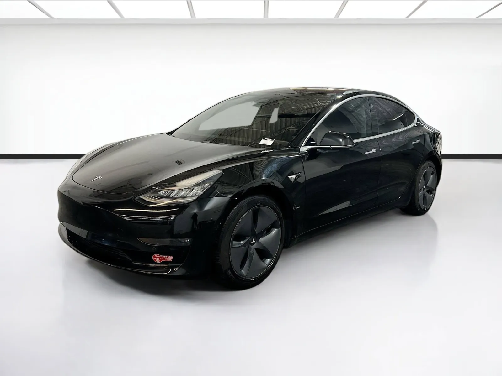 2018 Tesla Model 3 Rear-Wheel Drive's photo
