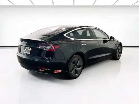 More photos of 2018 Tesla Model 3 Long Range at STG Chandler, AZ