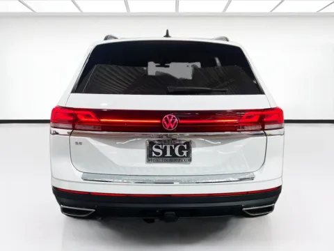 More photos of 2024 Volkswagen Atlas 2.0T SE w/Technology at STG Chandler, AZ