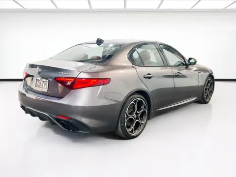 More photos of 2022 Alfa Romeo Giulia Veloce at STG Chandler, AZ