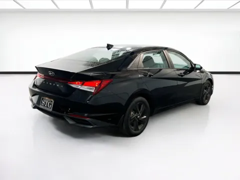 More photos of 2023 Hyundai Elantra SEL at STG Chandler, AZ