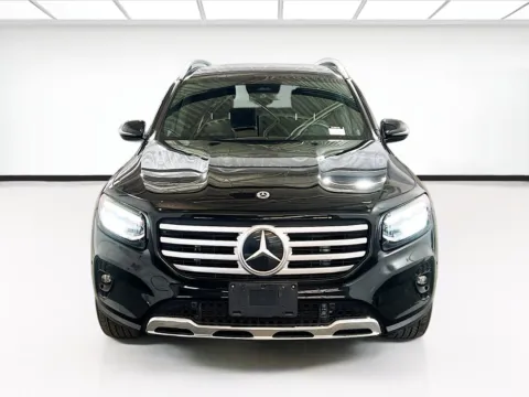 Photos of 2024 Mercedes-Benz GLB 250 for sale in Chandler, AZ at STG Chandler
