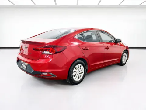 More photos of 2019 Hyundai Elantra SE at STG Chandler, AZ