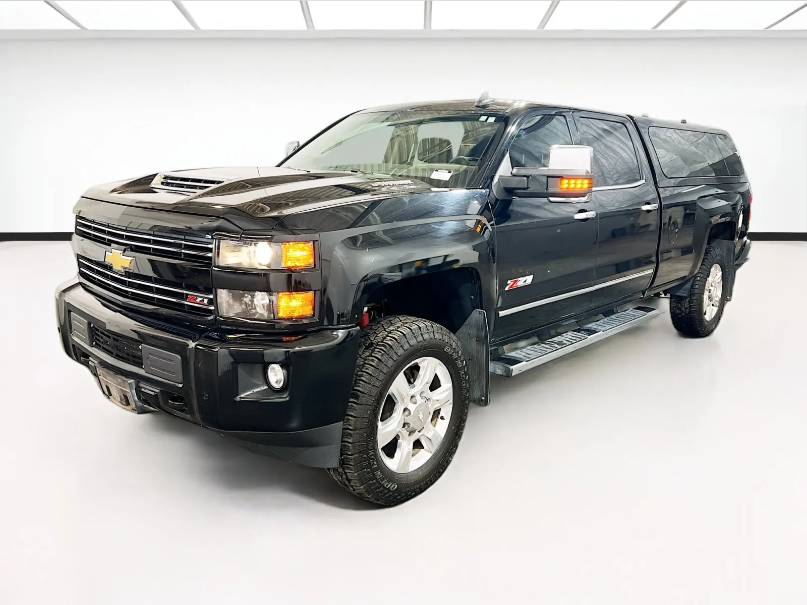 Black 2019 Chevrolet Silverado 2500HD LTZ for sale in Chandler, AZ
