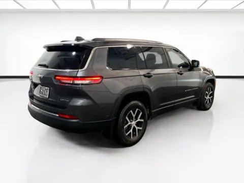 More photos of 2023 Jeep Grand Cherokee L Limited at STG Chandler, AZ