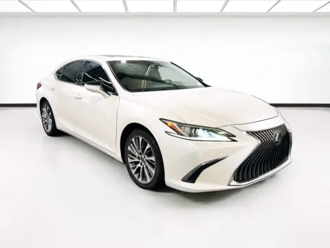 Another view of 2019 Lexus ES 350 Luxury for sale in Chandler, AZ at STG Chandler