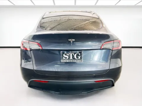 More photos of 2025 Tesla Model Y Long Range at STG Chandler, AZ