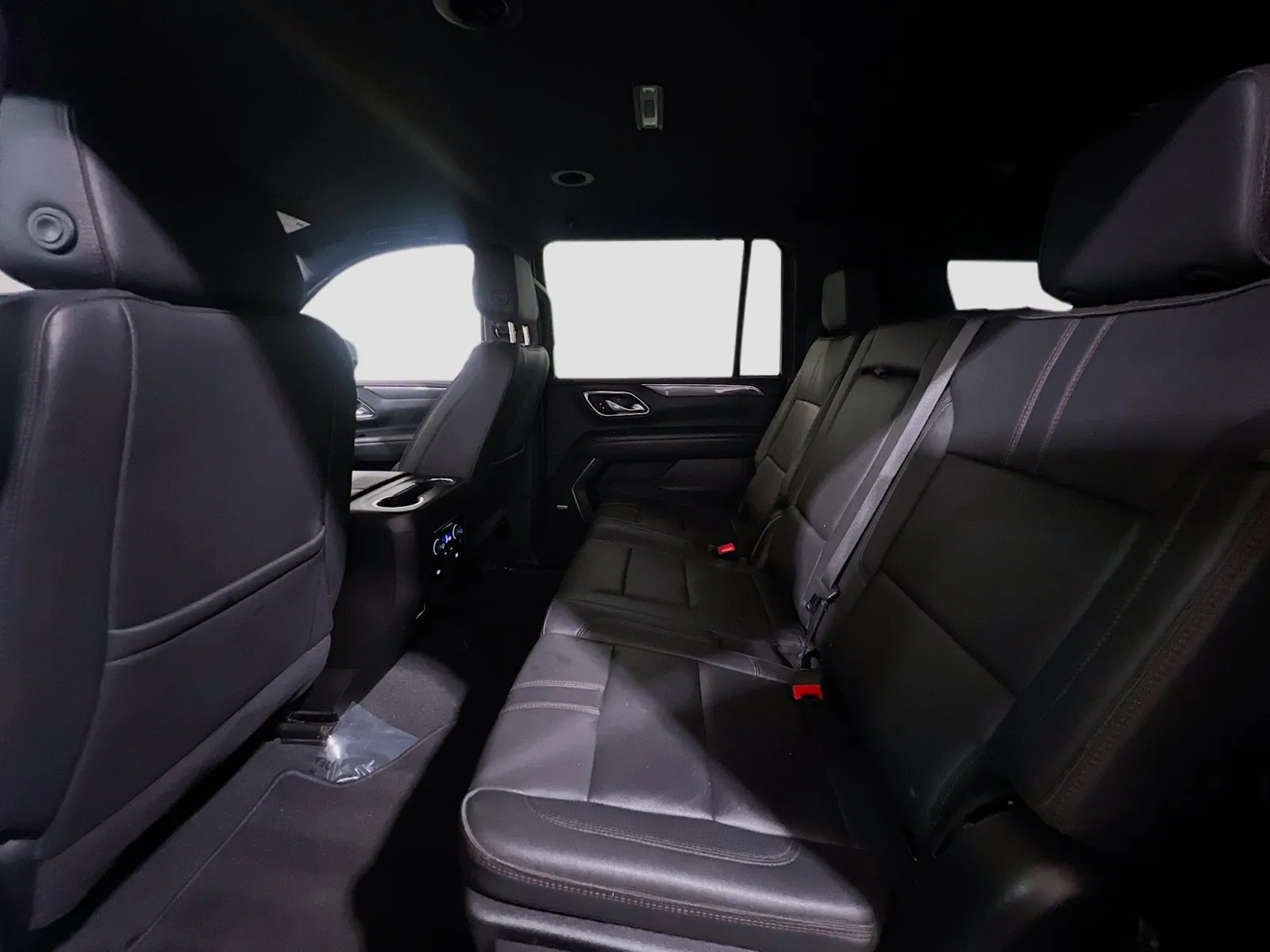 2024 Chevrolet Suburban RST - Photo 17