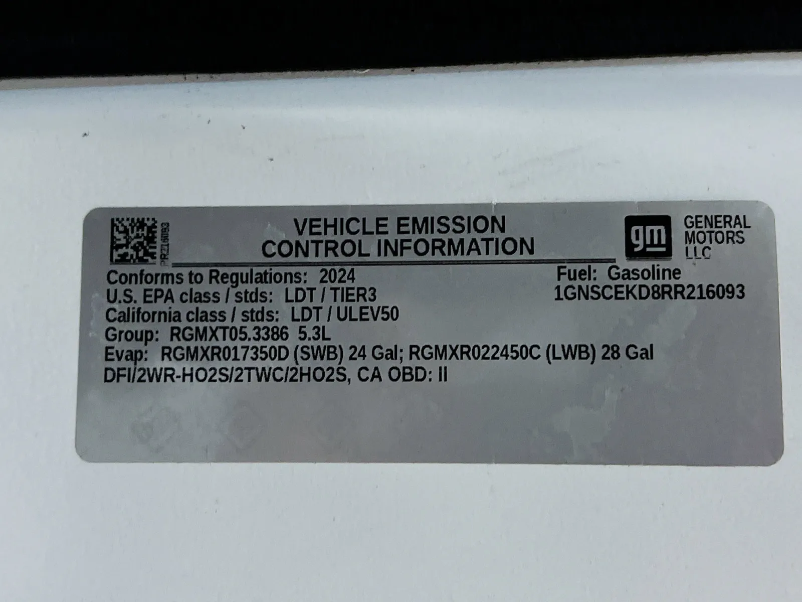 2024 Chevrolet Suburban RST - Photo 22