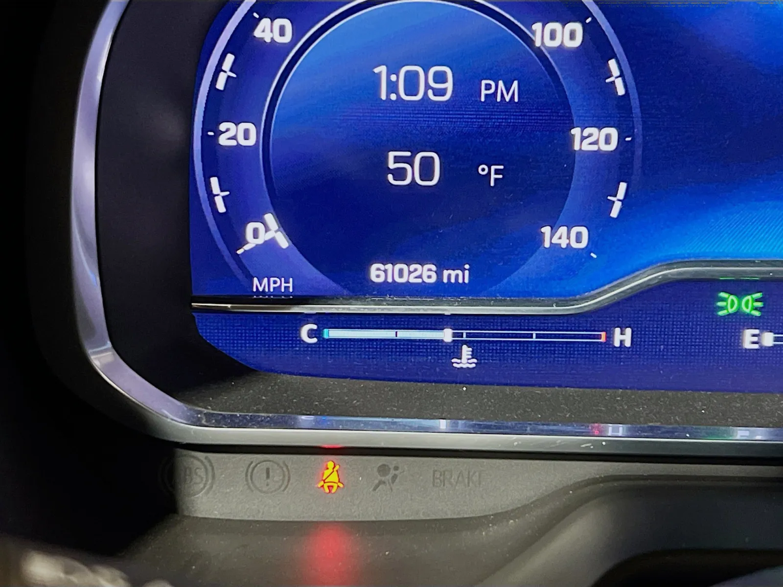 2024 Chevrolet Suburban RST - Photo 8