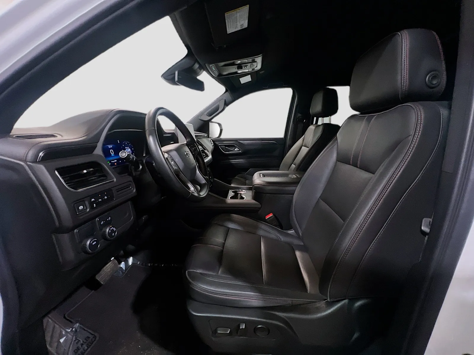 2024 Chevrolet Suburban RST - Photo 15
