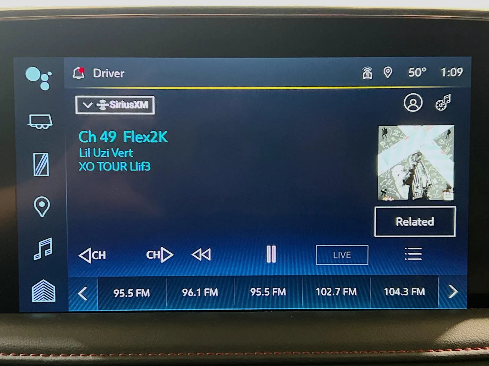 2024 Chevrolet Suburban RST - Photo 10