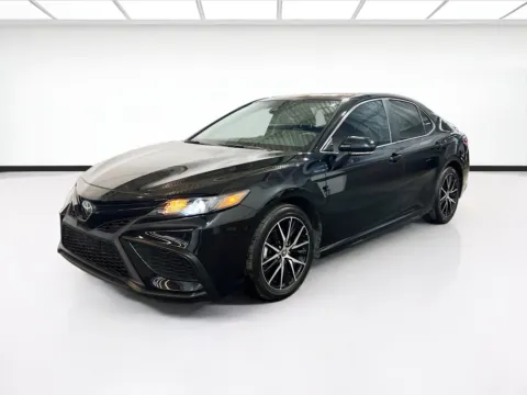 Black 2023 Toyota Camry SE for sale in Chandler, AZ