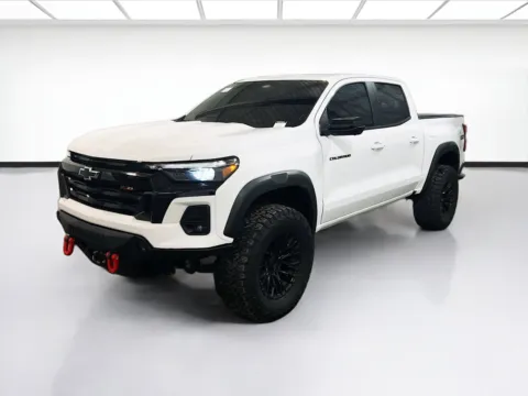 White 2023 Chevrolet Colorado 4WD Z71 for sale in Chandler, AZ