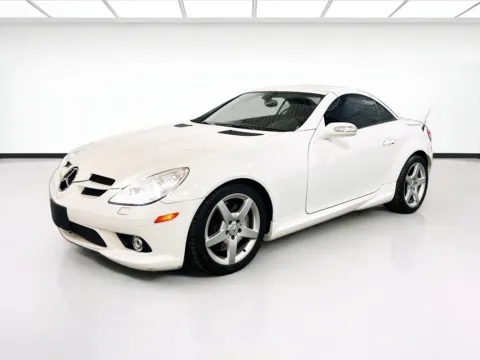 White 2006 Mercedes-Benz SLK-Class 3.5L for sale in Chandler, AZ