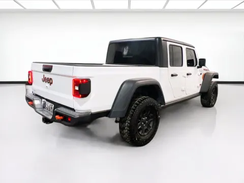 More photos of 2022 Jeep Gladiator Mojave at STG Chandler, AZ