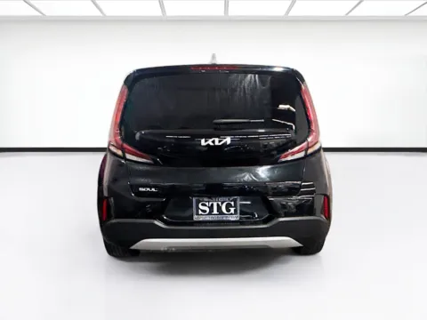 More photos of 2023 Kia Soul LX at STG Chandler, AZ