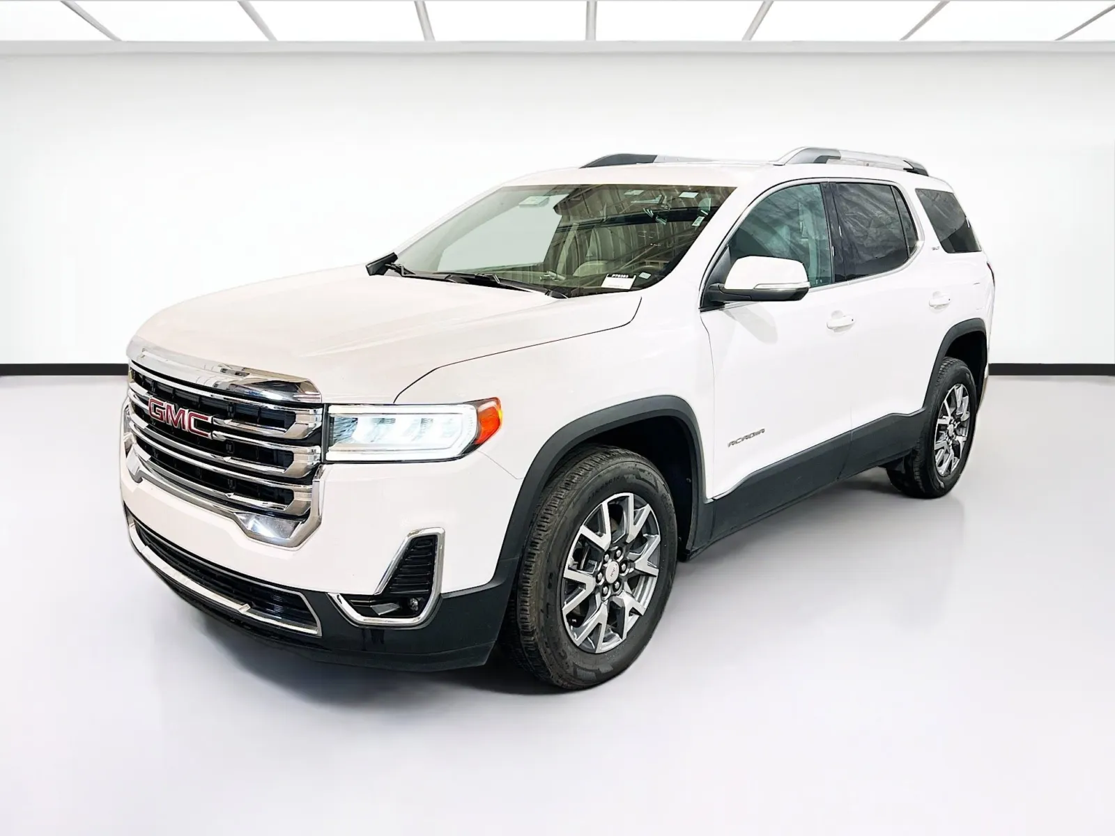 White 2023 GMC Acadia SLT for sale in Chandler, AZ