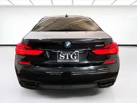 More photos of 2019 BMW 7 Series 750i at STG Chandler, AZ