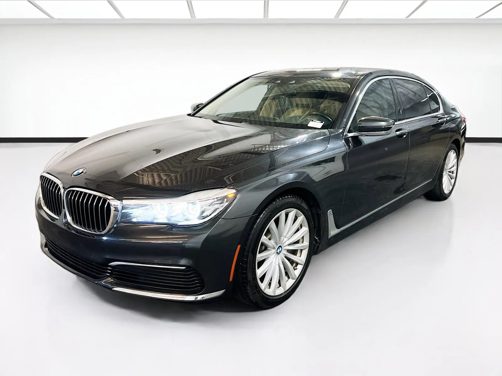 2019 BMW 7 Series 740i