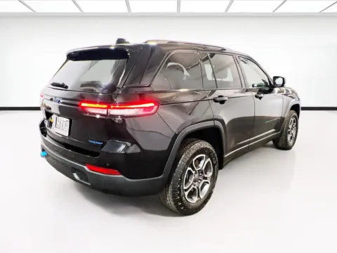 More photos of 2022 Jeep Grand Cherokee 4xe Trailhawk at STG Chandler, AZ