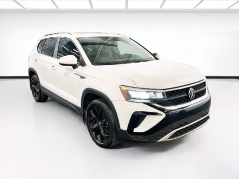 Another view of 2022 Volkswagen Taos SE for sale in Chandler, AZ at STG Chandler