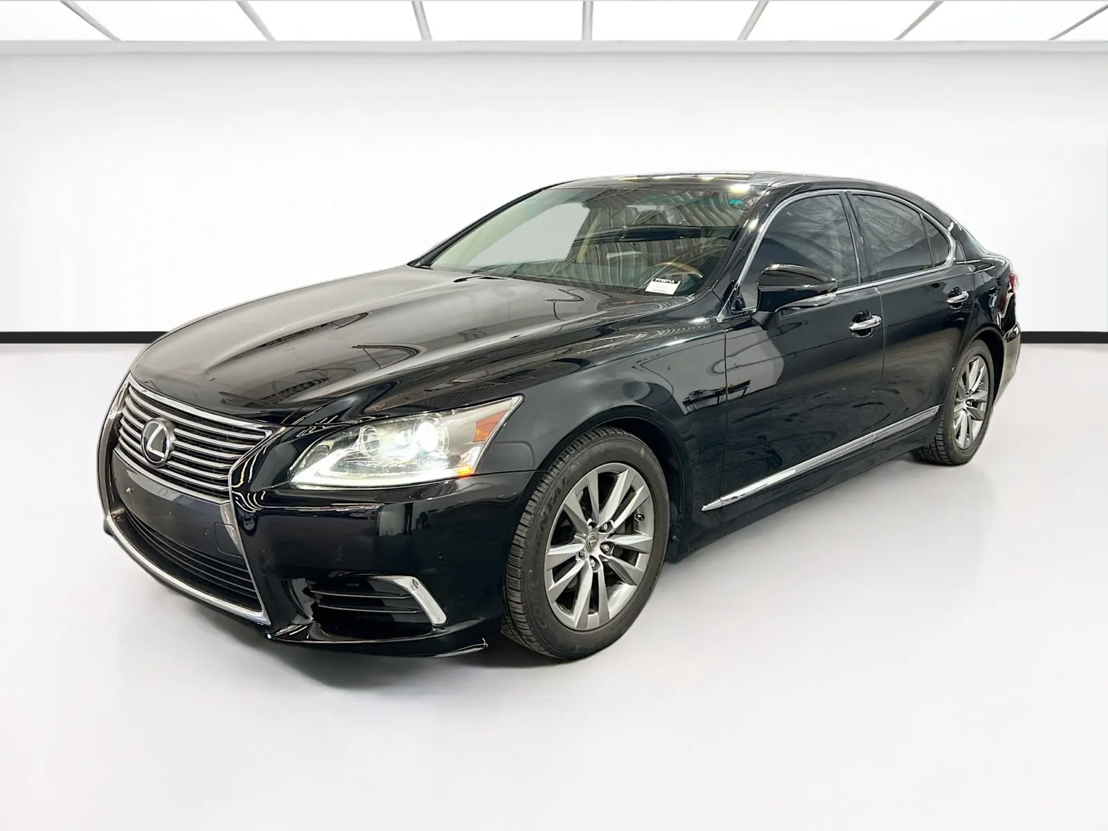 Silver 2016 Lexus LS 460 for sale in Chandler, AZ