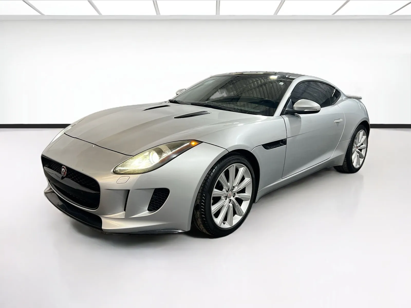 2016 Jaguar F-Type Base